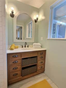 King Suite | Sleeps 6, A/C, Pet-Friendly + Patio - Image 3