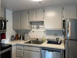 Quiet Stay w/ King Bed, Gym & Free Parking