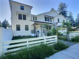 Sleeps 14 | 8 Beds, A/C, Theater + Free Parking