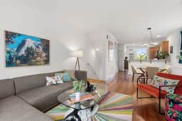 Pet-Friendly Stay | A/C, En Suites + Free Parking. - Image 5