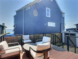 Alki 2 Bedroom | Sleeps 4 | Sound Views | Pet's - Image 4