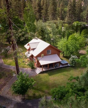 Glacier Lily Farmhouse