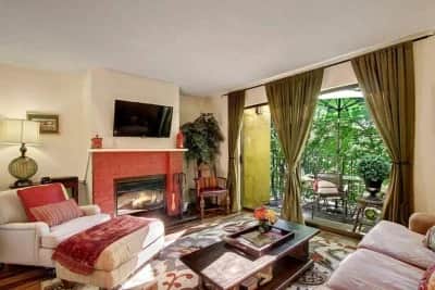 Redmond |A/C,Parking, Near Microsoft, Pet-Friendly