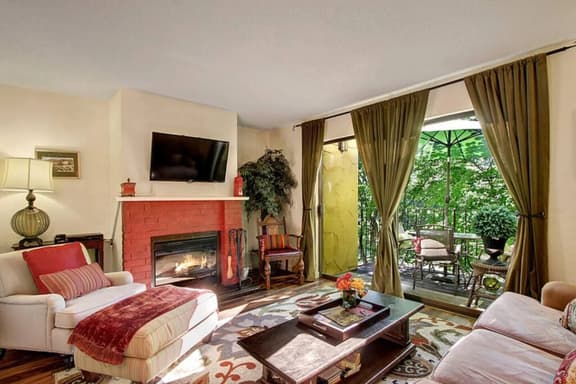 Redmond |A/C,Parking, Near Microsoft, Pet-Friendly